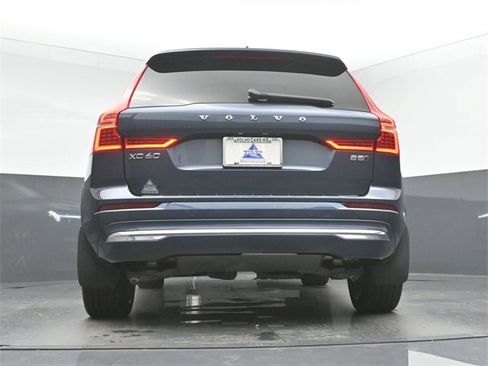 Used 2023 Volvo XC60 B5 Ultimate w/ Climate Package image 44