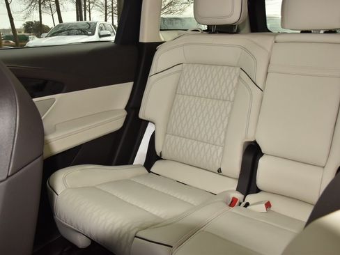 New 2026 Lincoln Nautilus Black Label w/ Jet Appearance Package AWD/4WD image 19
