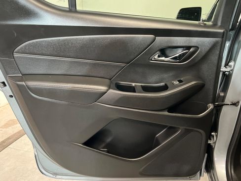 Certified 2023 Chevrolet Traverse Premier image 19