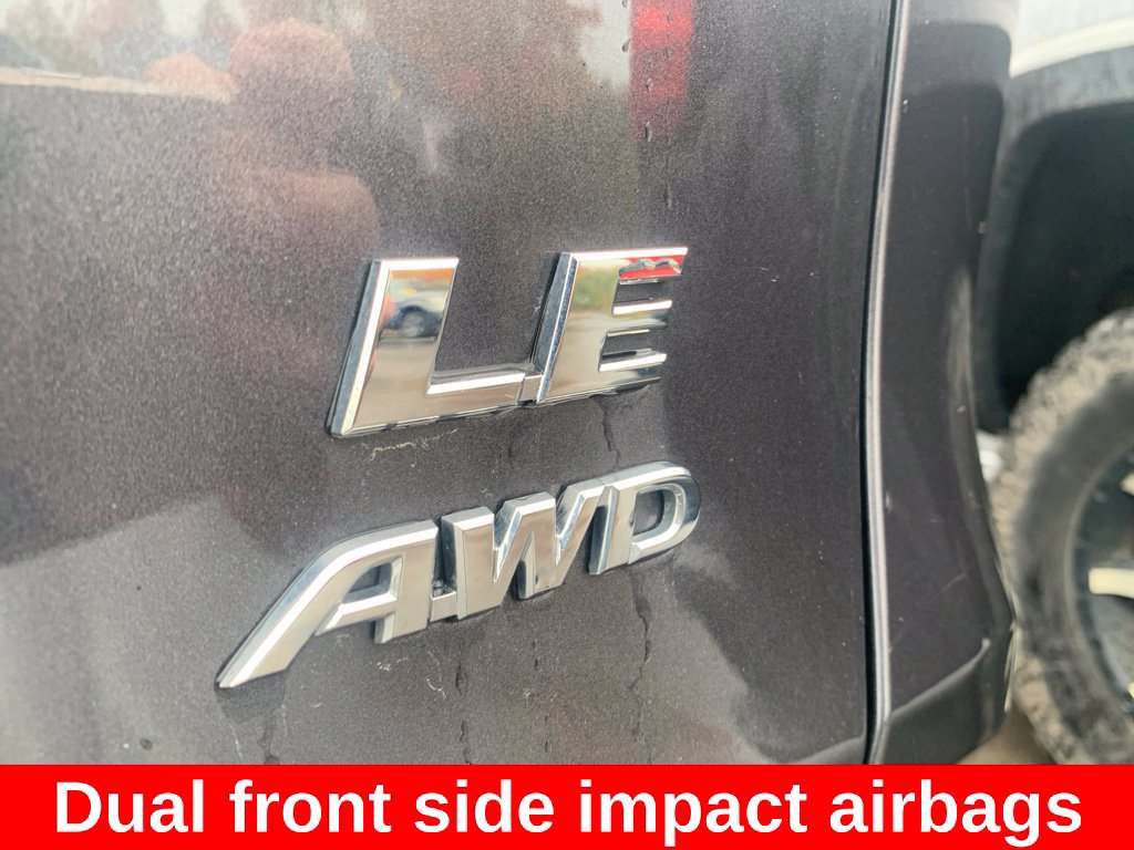 Used 2024 Toyota RAV4 LE AWD/4WD image 11