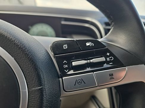 Used 2023 Hyundai Tucson SEL w/ Convenience Package AWD/4WD image 42