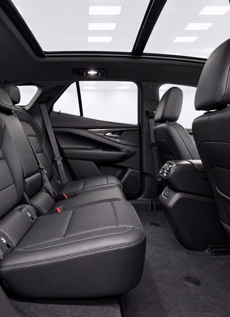 Used 2025 Chevrolet Blazer EV LT AWD/4WD image 21