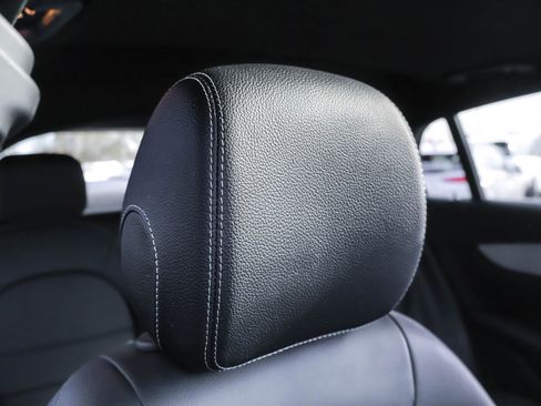 Used 2021 Mercedes-Benz GLC 300 4MATIC Coupe image 40