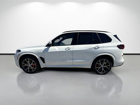 New 2026 BMW X5 xDrive50e w/ Executive Package image 6