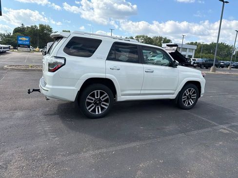 Used 2023 Toyota 4Runner Limited AWD/4WD image 24