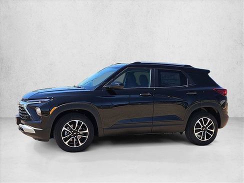 New 2026 Chevrolet TrailBlazer LT FWD image 5