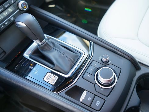 Certified 2025 MAZDA CX-5 AWD 2.5 S w/ Preferred Package image 23