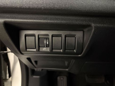 Used 2020 Subaru Outback AWD/4WD image 16