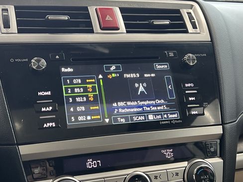 Used 2017 Subaru Outback 2.5i Limited AWD/4WD image 23