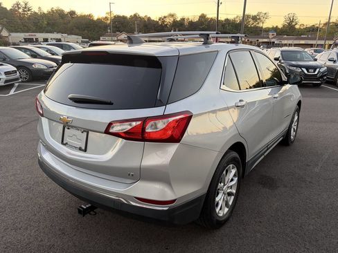 Used 2018 Chevrolet Equinox LT image 9