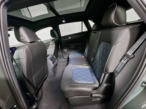 New 2026 Volkswagen Atlas Cross Sport SEL Premium R-Line image 18