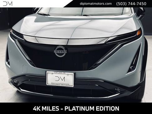 Used 2025 Nissan Ariya Platinum AWD/4WD image 14