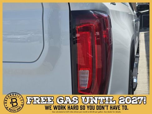 New 2026 GMC Sierra 1500 SLT w/ SLT Premium Plus Package AWD/4WD image 8