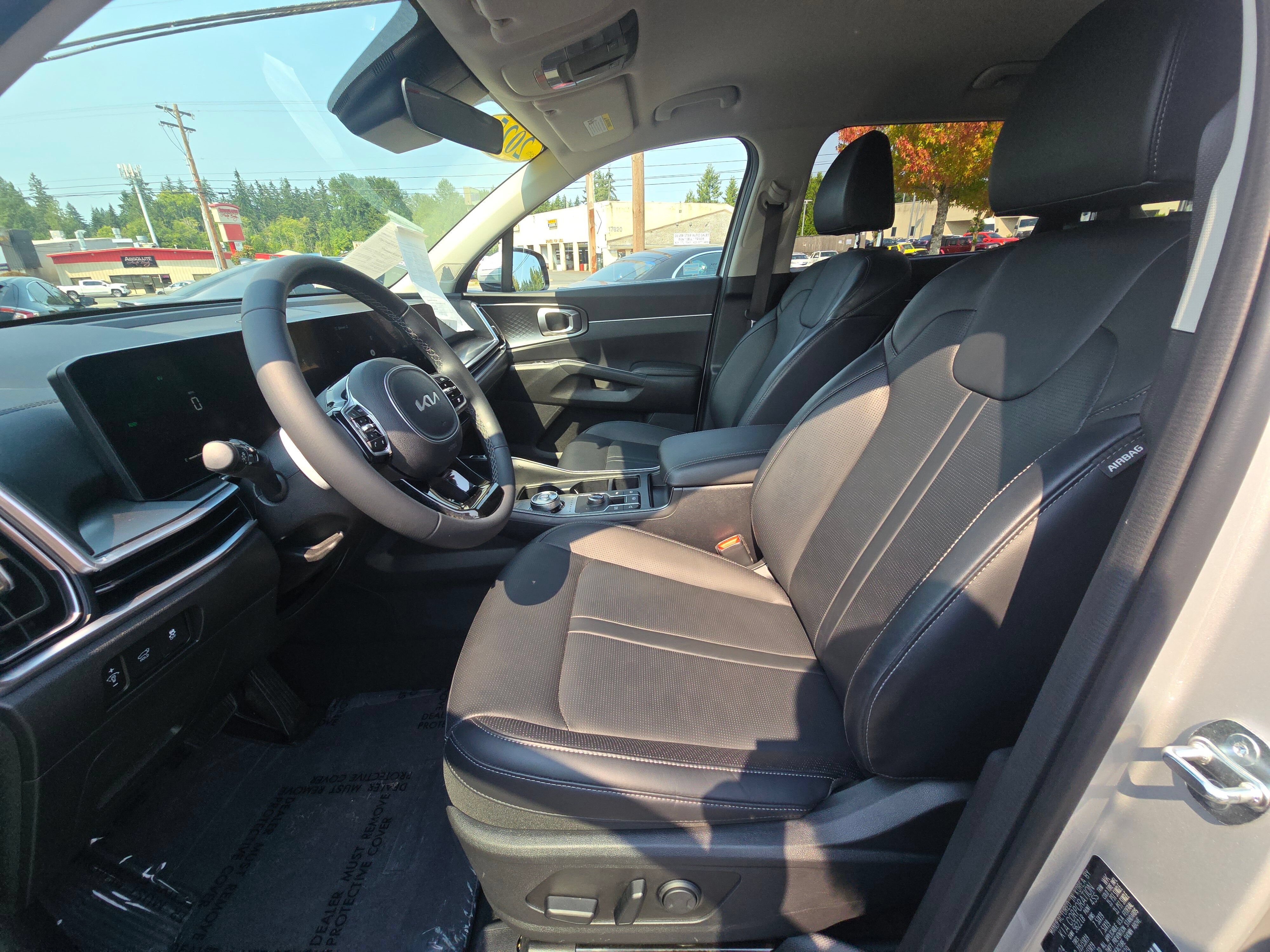 Used 2025 Kia Sorento EX AWD/4WD image 21