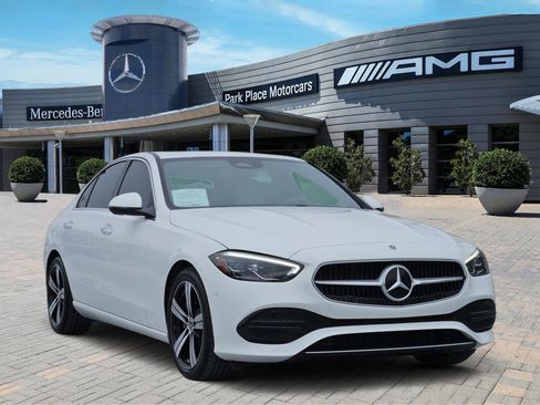 Used 2025 Mercedes-Benz C 300 4MATIC Sedan image 2