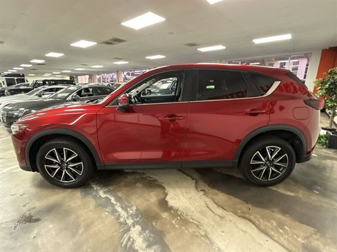 Used 2018 MAZDA CX-5 Touring w/ Preferred Equipment Package image 5