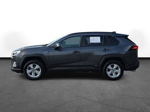 Used 2020 Toyota RAV4 XLE w/ Convenience Package AWD/4WD image 10