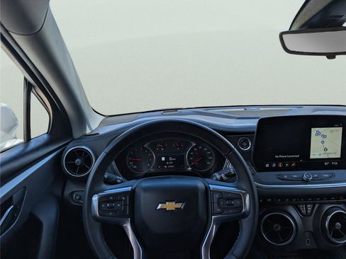 Used 2024 Chevrolet Blazer LT w/ Sound & Technology Package FWD image 35