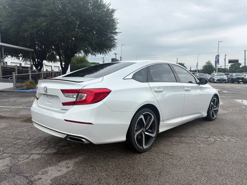 Used 2022 Honda Accord Sport image 5