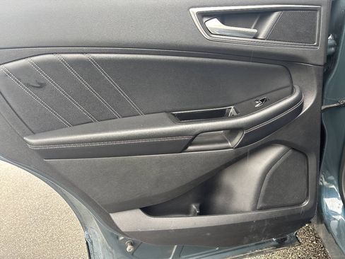 Used 2016 Ford Edge Sport w/ Equipment Group 401A AWD/4WD image 16