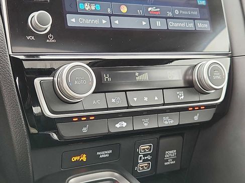 Used 2022 Honda Insight Touring image 15