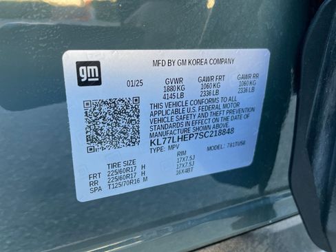 Used 2025 Chevrolet Trax LT image 29