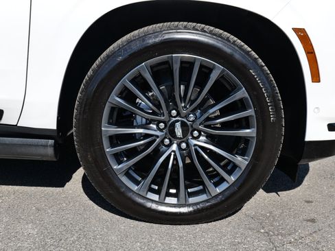 Used 2025 Cadillac Escalade Sport Platinum w/ LPO, Floor Liner Package image 69