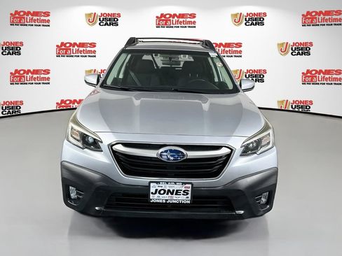 Used 2020 Subaru Outback Premium AWD/4WD image 10