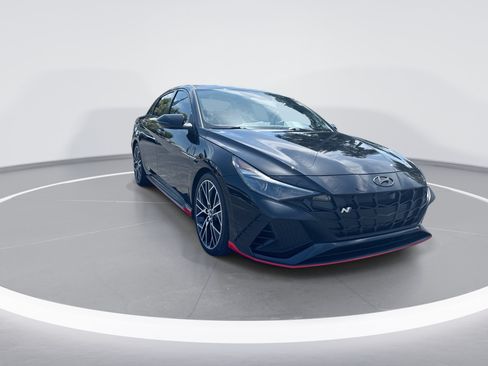 Used 2022 Hyundai Elantra N FWD image 2