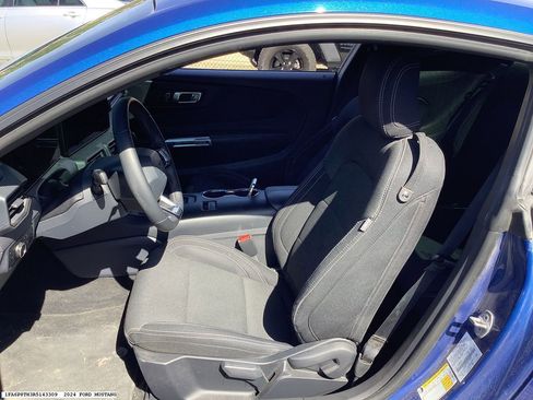 Used 2024 Ford Mustang Coupe image 11