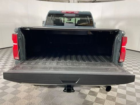 Used 2025 Chevrolet Silverado 2500 LTZ w/ LTZ Convenience Package image 38