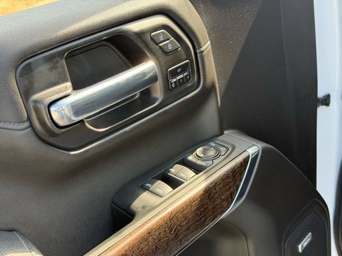 Used 2022 GMC Sierra 1500 Denali w/ Denali Premium Package image 30