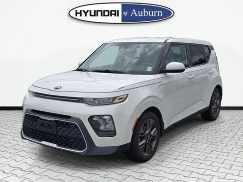 Used 2021 Kia Soul S FWD image 11