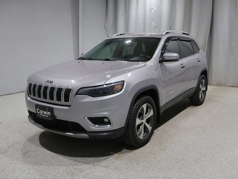 Used 2019 Jeep Cherokee Limited AWD/4WD image 7