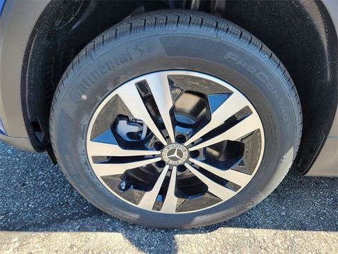 New 2026 Mercedes-Benz GLB 250 4MATIC image 17