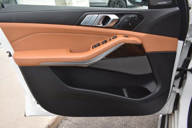 Used 2026 BMW X7 xDrive40i AWD/4WD image 22