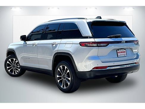 Used 2022 Jeep Grand Cherokee Limited RWD image 12