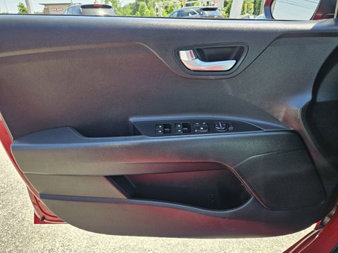 Used 2022 Kia Rio S FWD image 30