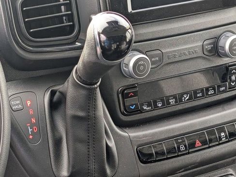 Used 2024 RAM ProMaster 2500 image 26