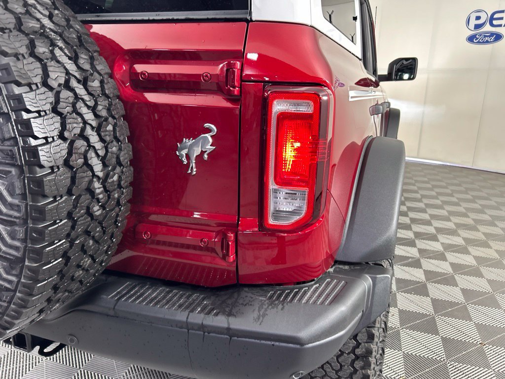 New 2026 Ford Bronco Heritage Edition AWD/4WD image 8