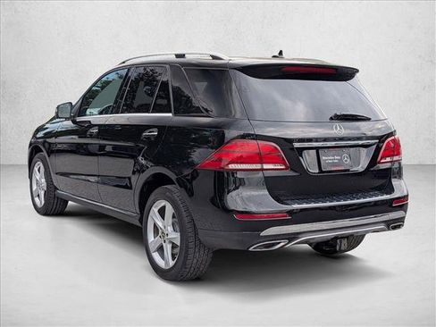 Certified 2018 Mercedes-Benz GLE 350 4MATIC image 8