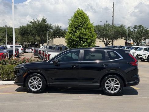 Used 2025 Honda CR-V EX image 4
