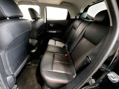 Used 2015 Nissan Juke SL image 23