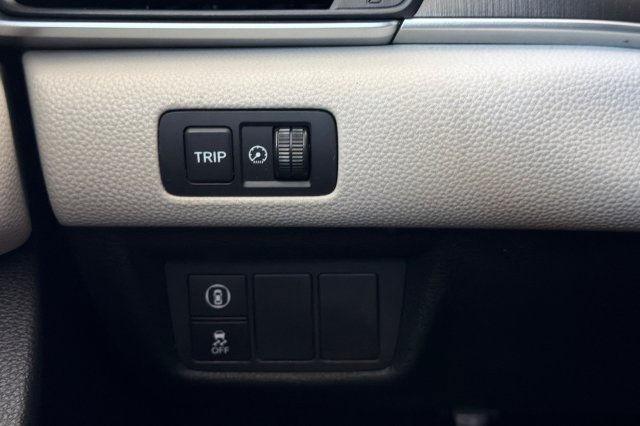 Certified 2019 Honda Accord LX image 32