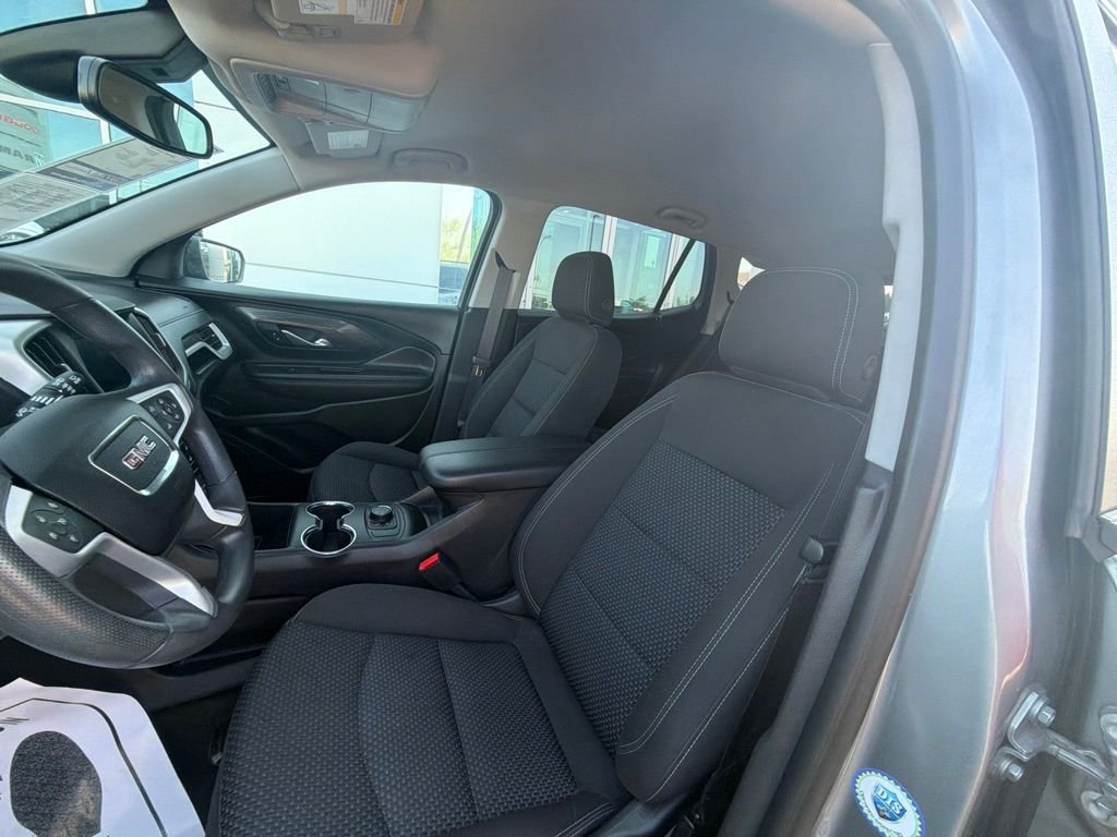 Used 2023 GMC Terrain SLE w/ Elevation Edition FWD image 28