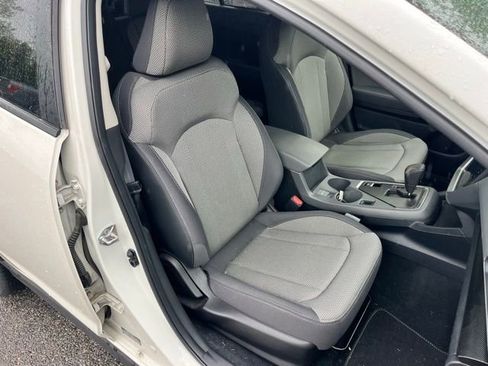 Used 2024 Subaru Crosstrek 2.0i Premium AWD/4WD image 14