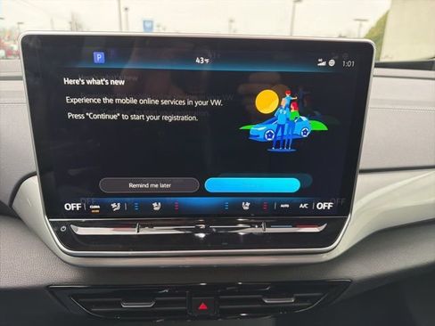 Used 2024 Volkswagen ID.4 Pro S image 9