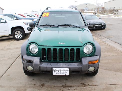 Used 2004 Jeep Liberty Sport w/ PWR Convenience Group image 2