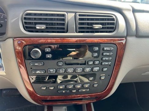 Used 2003 Mercury Sable LS Premium FWD image 12