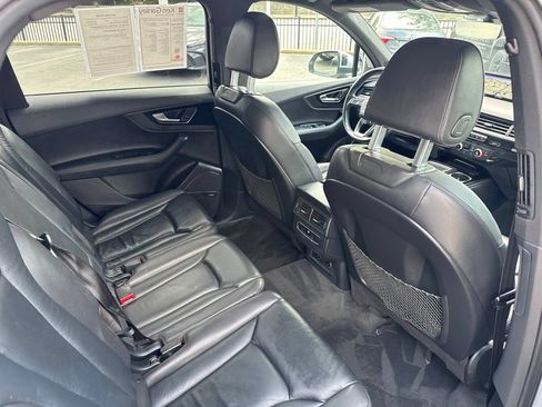 Used 2019 Audi Q7 3.0T Premium Plus w/ Premium Plus Package AWD/4WD image 32